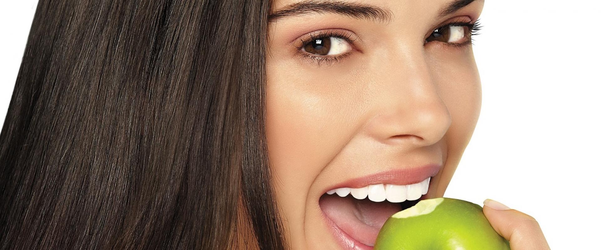 Himalaya Gum Expert – zioła w służbie pięknego uśmiechu i zdrowych dziąseł
